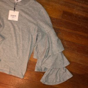 BB Dakota Tops - Long sleeve gray top BB Dakota Tops - Long sleeve gray top